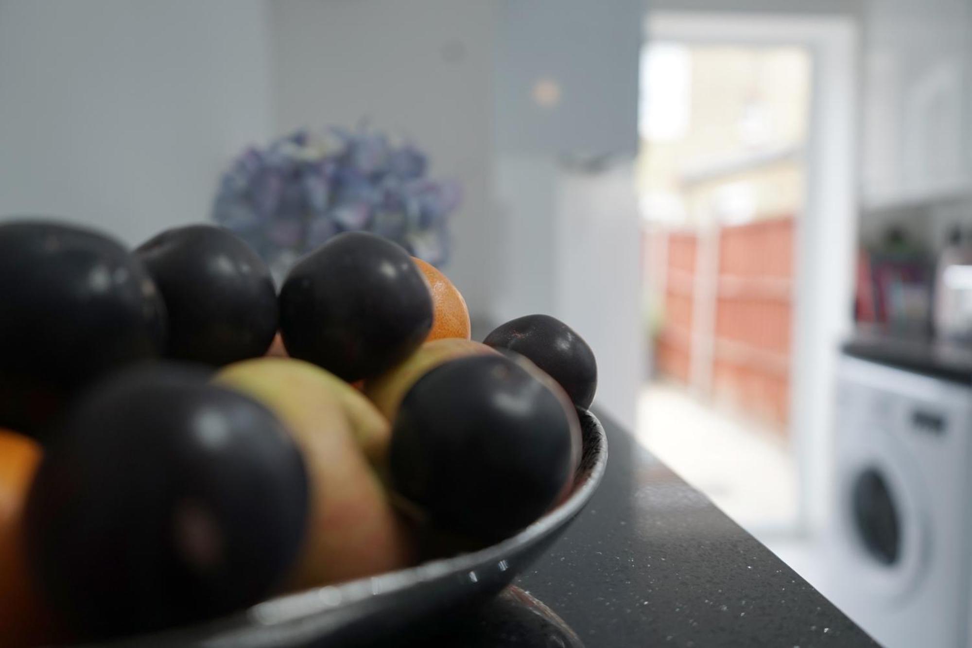 Beautiful London Home Sleeps 6, 2 Minutes To Metro Exteriér fotografie