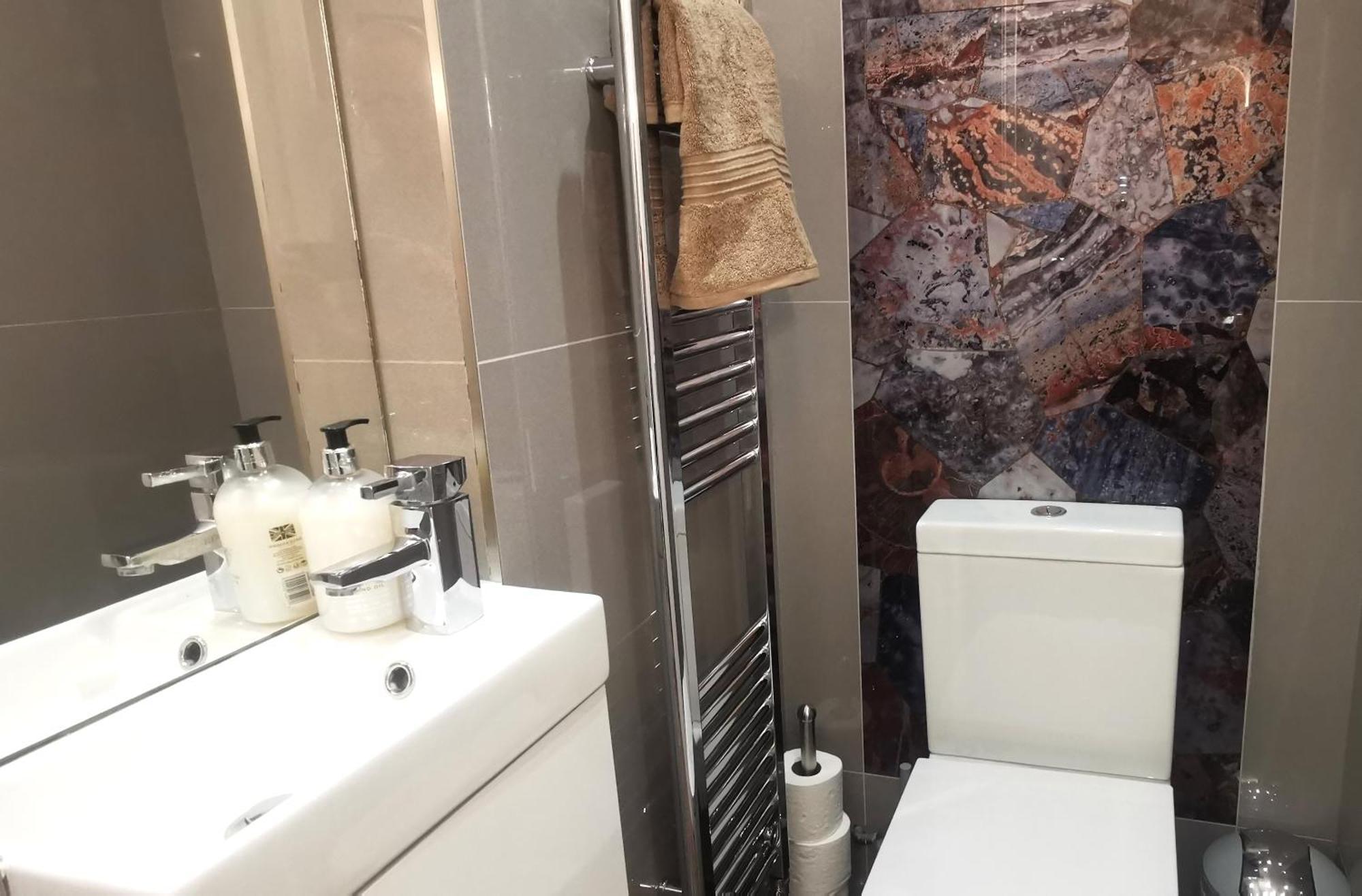 Beautiful London Home Sleeps 6, 2 Minutes To Metro Exteriér fotografie